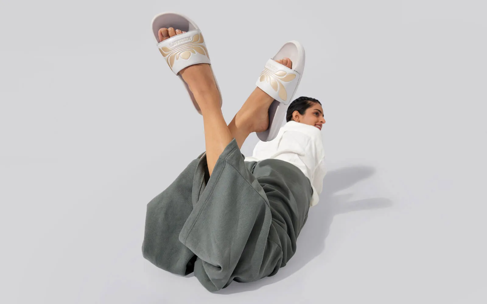 Breather Slides (Women Exclusive)