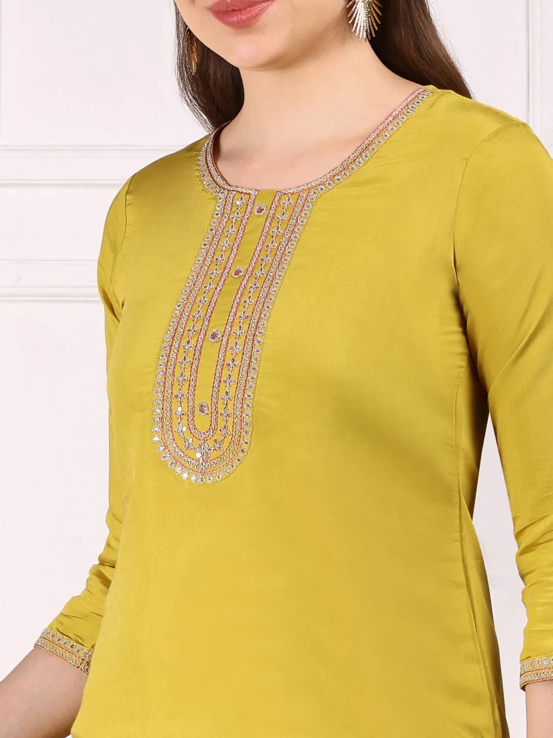 Ethnic Motifs Embroidered Regular Sequinned Kurta with Trousers & Dupatta