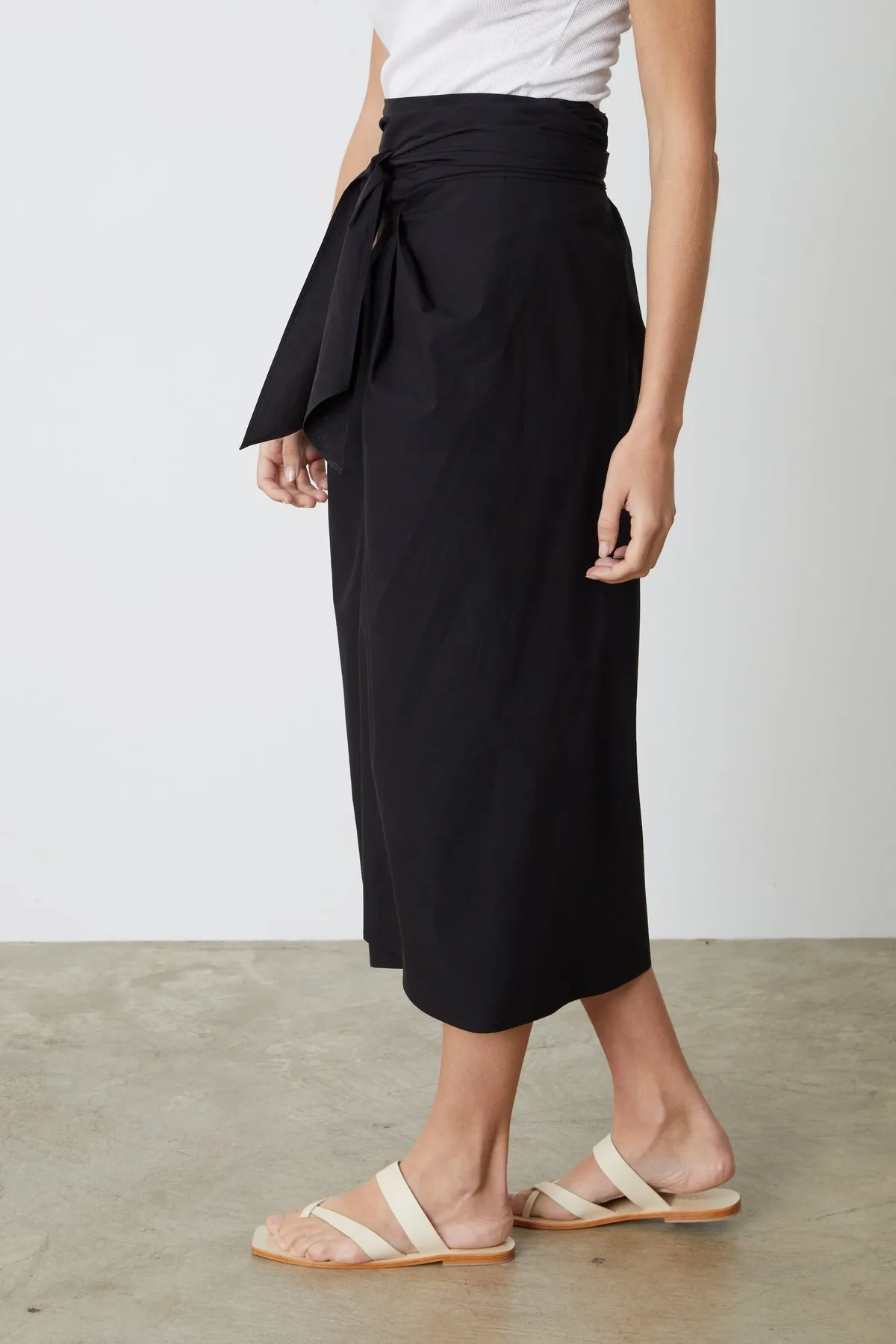 LEENA TIE FRONT SKIRT