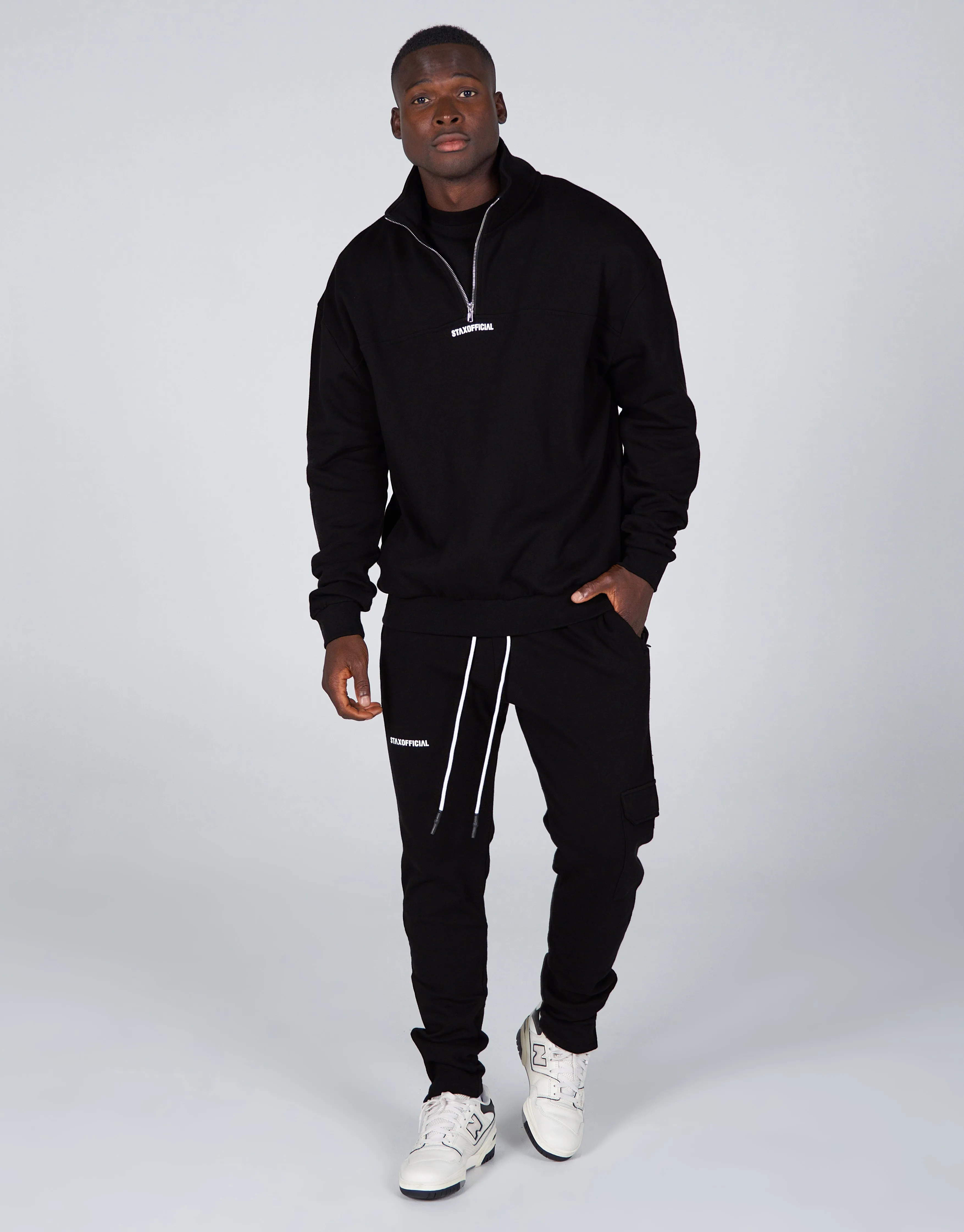 Mens Fitted Jogger - Black