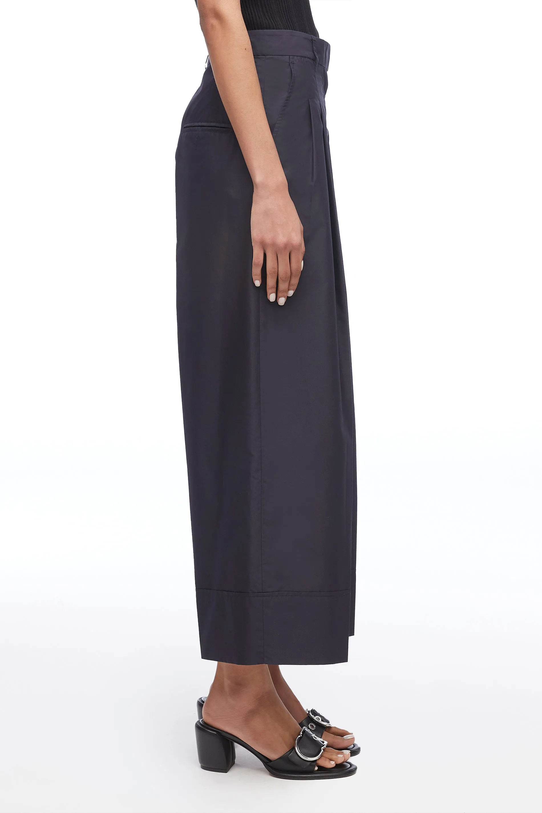 Tailored Cropped Pant